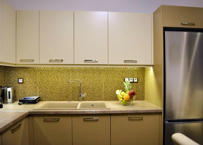 Melina Skiathos * Kolios