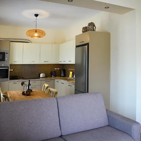 Melina Skiathos Kolios