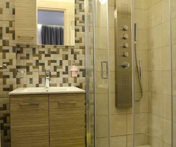 Melina Skiathos Kolios